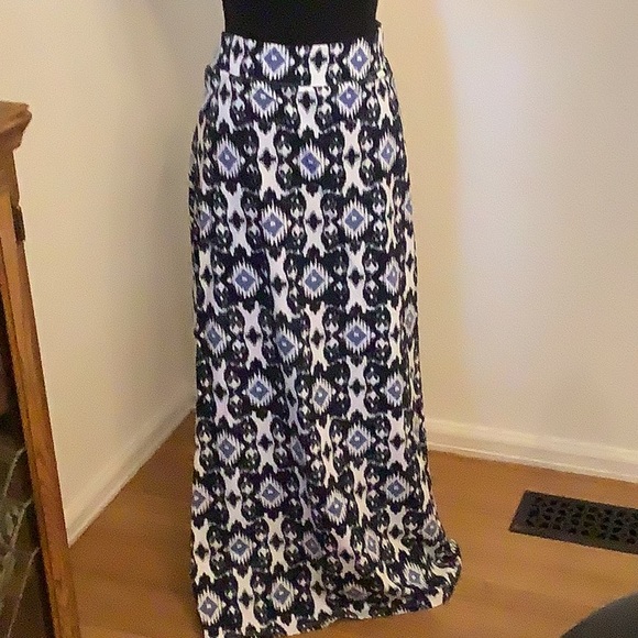 Kim Gravel QVC Dresses & Skirts - NWOT Belle Kim Gravel skirt